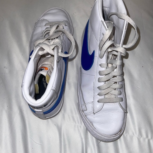 *** SOLD *** - Picture 4 of 5